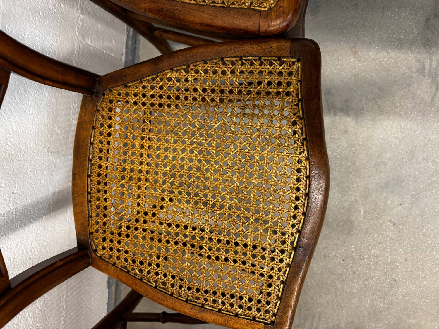Lot de 4 chaises en cannage et bois Louis Philippe