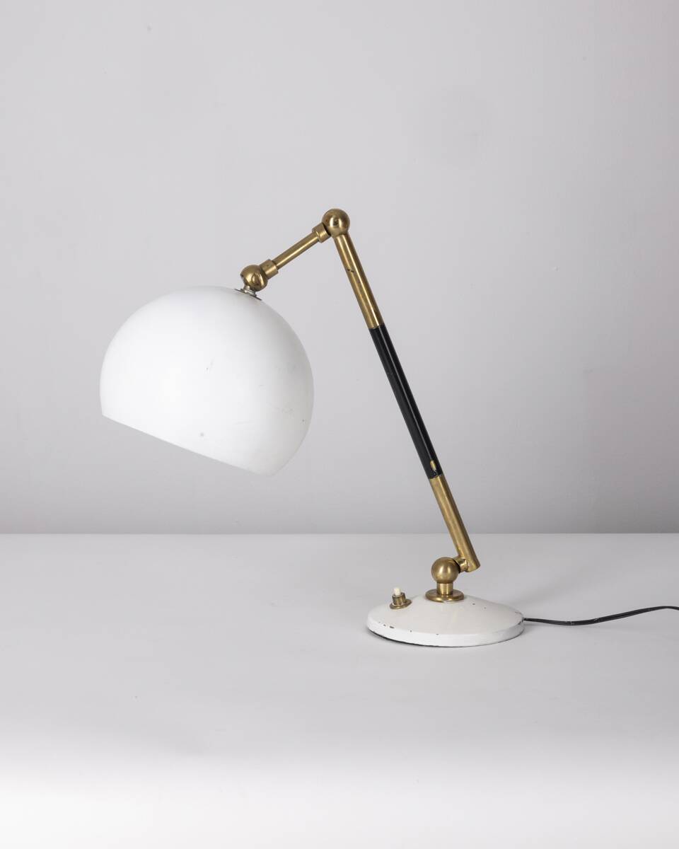 Vintage 60's table lamp in brass and white metal italian design