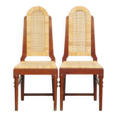 Ensemble de deux chaises de salle à manger au design Art Déco avec un cadre en bois.
