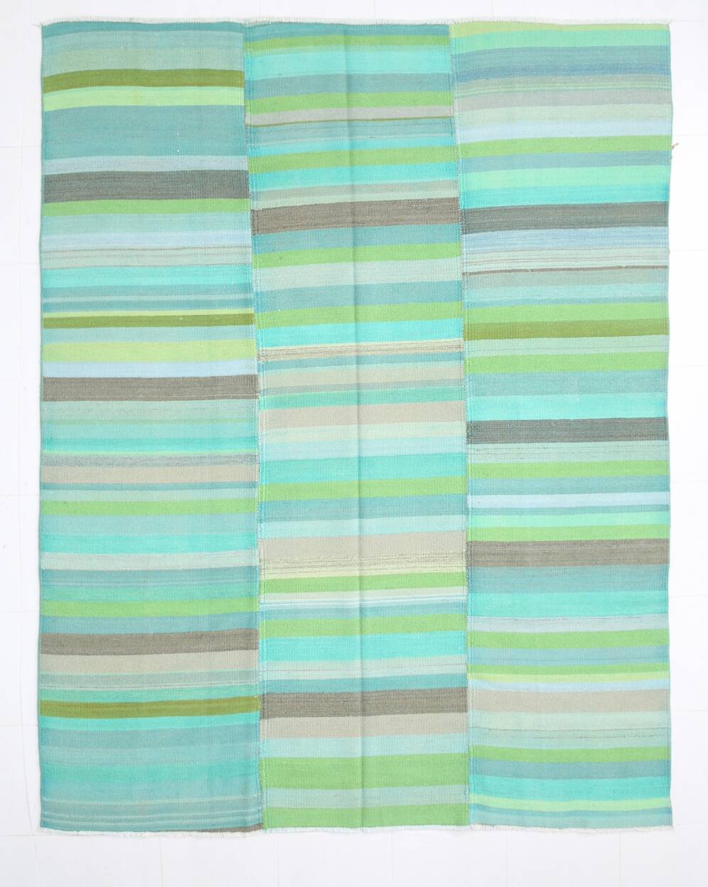 7x9 Shades Of Green Vintage Kilim Rug, 213x281Cm