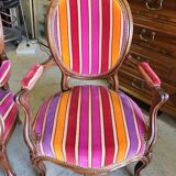 Pair of armchairs louis philippe medaillon walnut of the xix th century