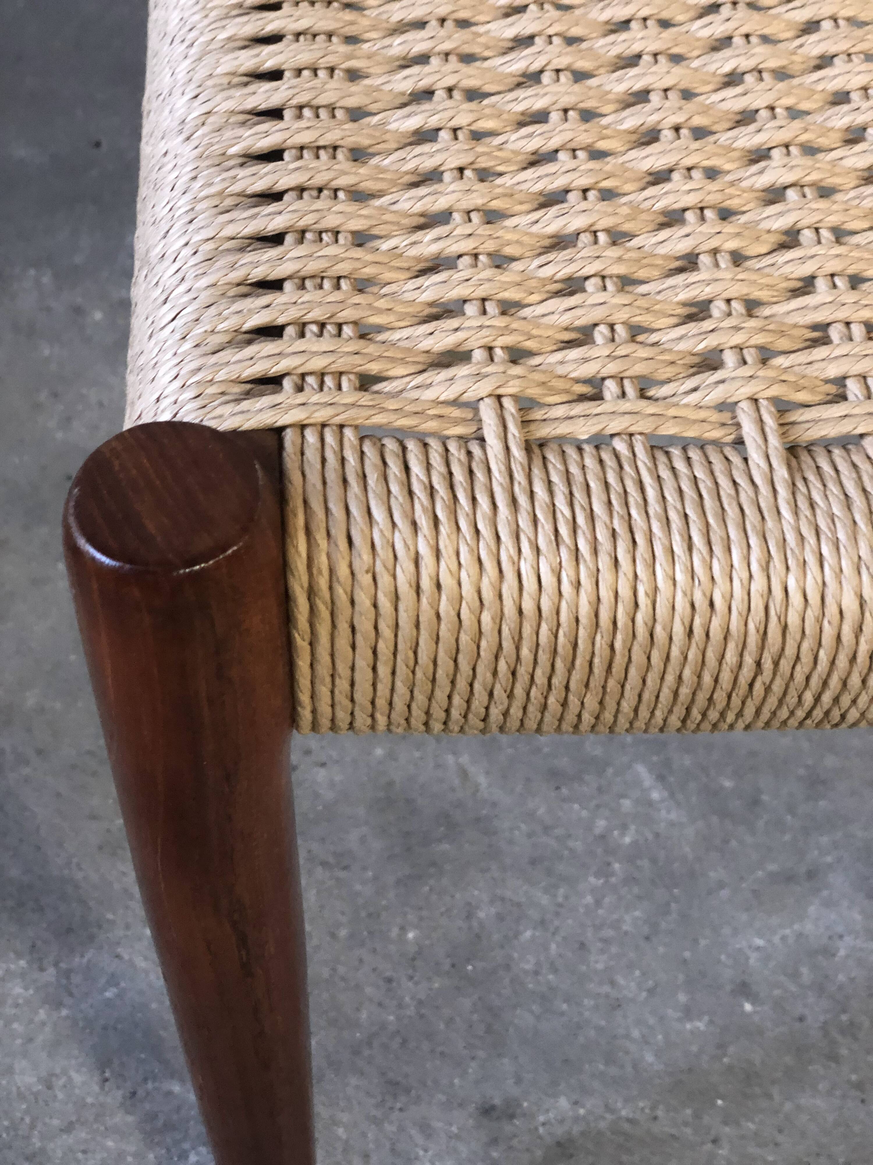 Dining chairs Moller Model 75