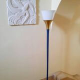 Torchiere floor lamp