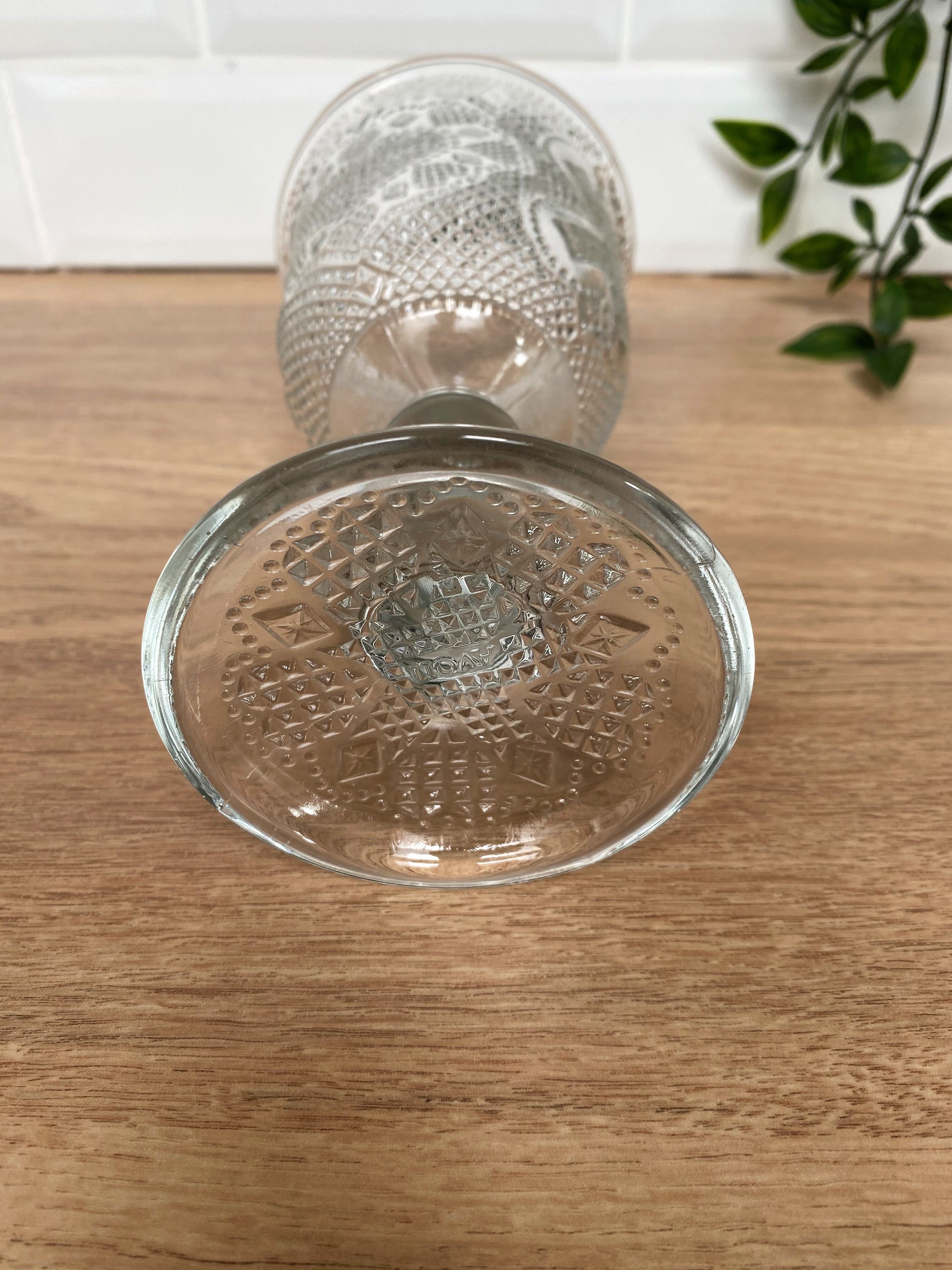 Moulded glass calice