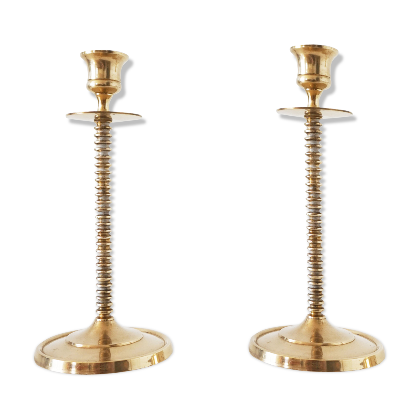 Paire de bougeoirs en laiton vintage