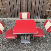 Set of 3 chairs and retro bar table