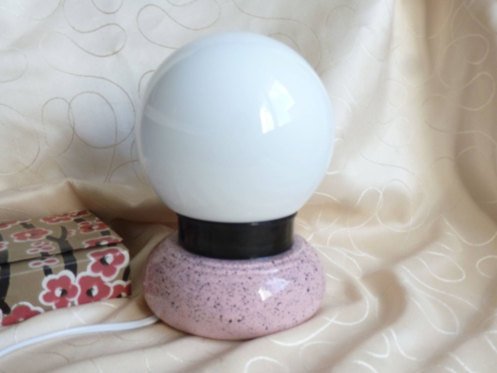 Ball lamp, ceramic and opaline ball lamp, mood and living room lamp