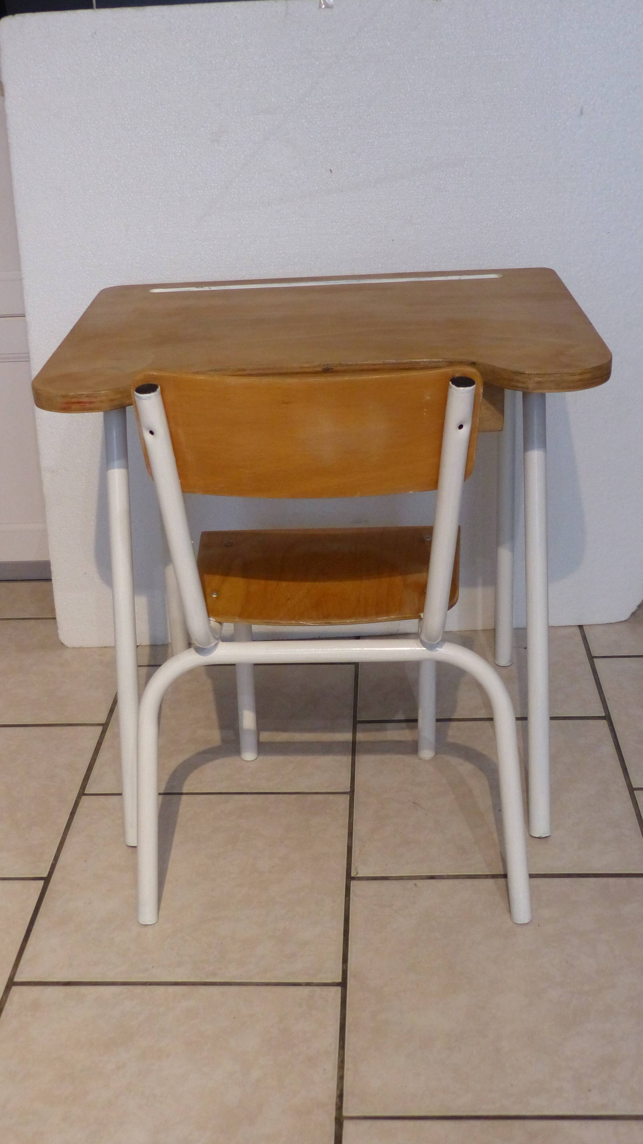 Pupitre et chaise enfant
