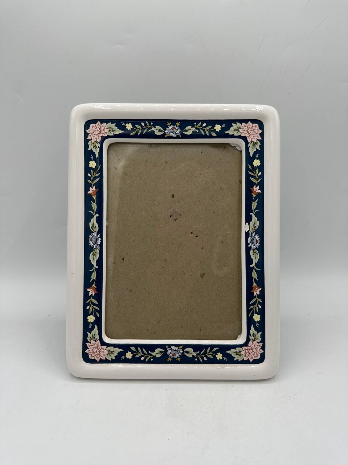 Ceramic photo frame