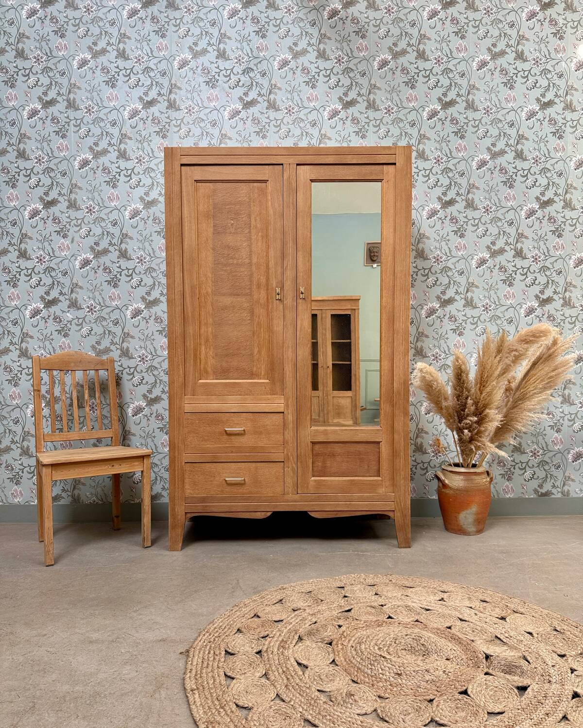 Oak wardrobe (renovated)