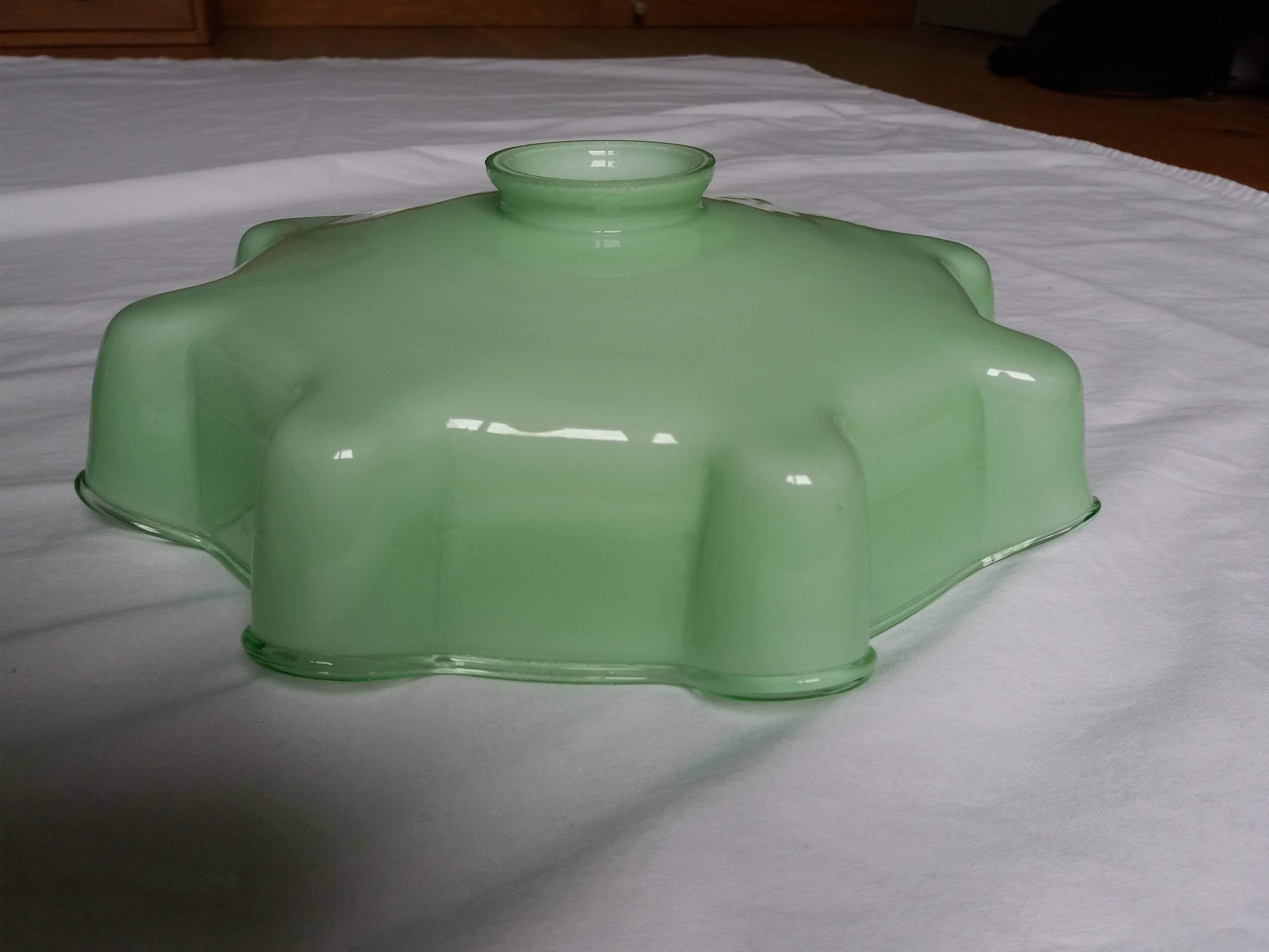 Suspensions abat jour opaline vert pastel