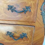 Louis XV chest of drawers in rosewood marquetry
