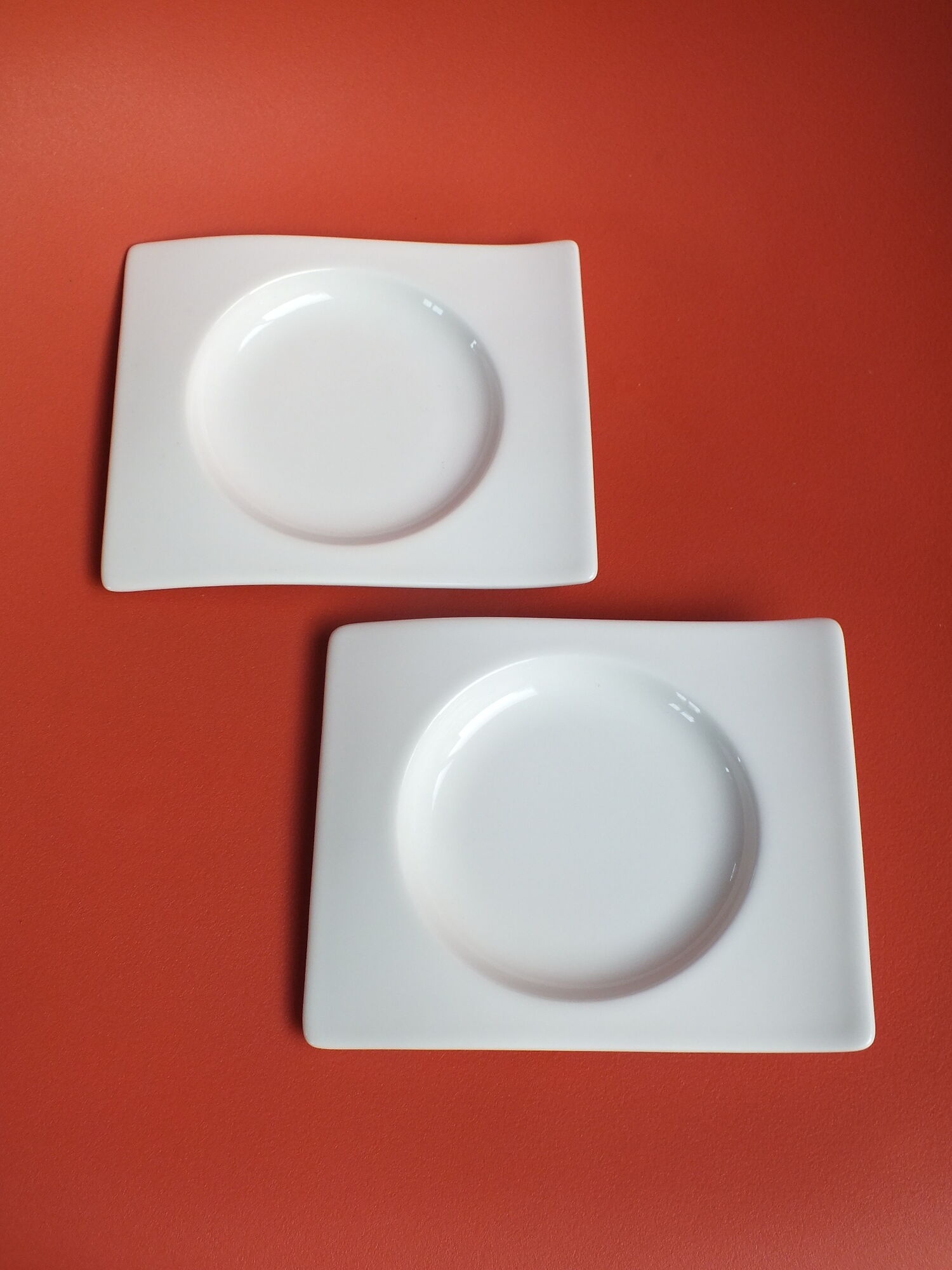 Duo of Villeroy and Boch New Wave Hotwave cups