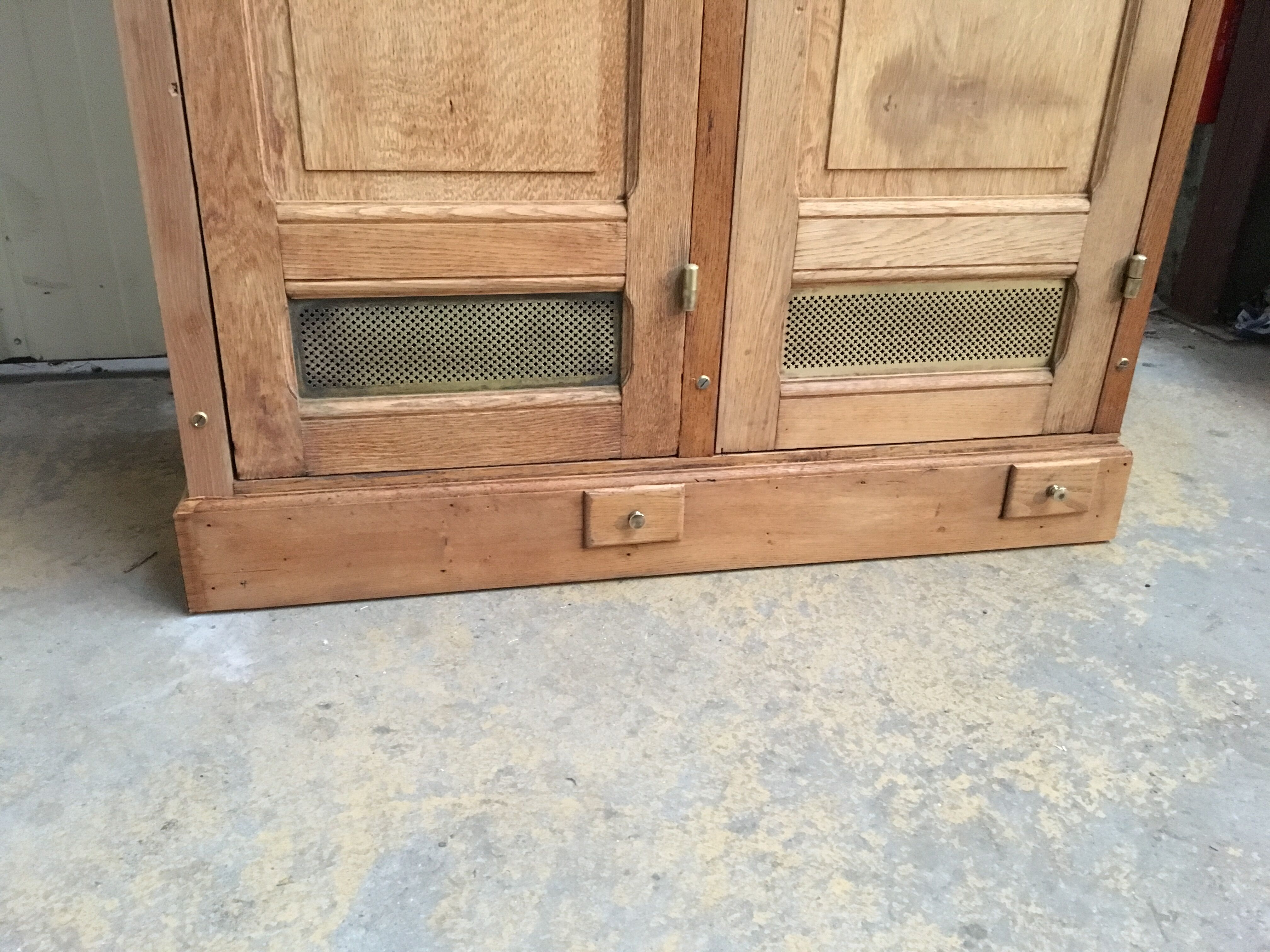 Old french bank locker room in oak