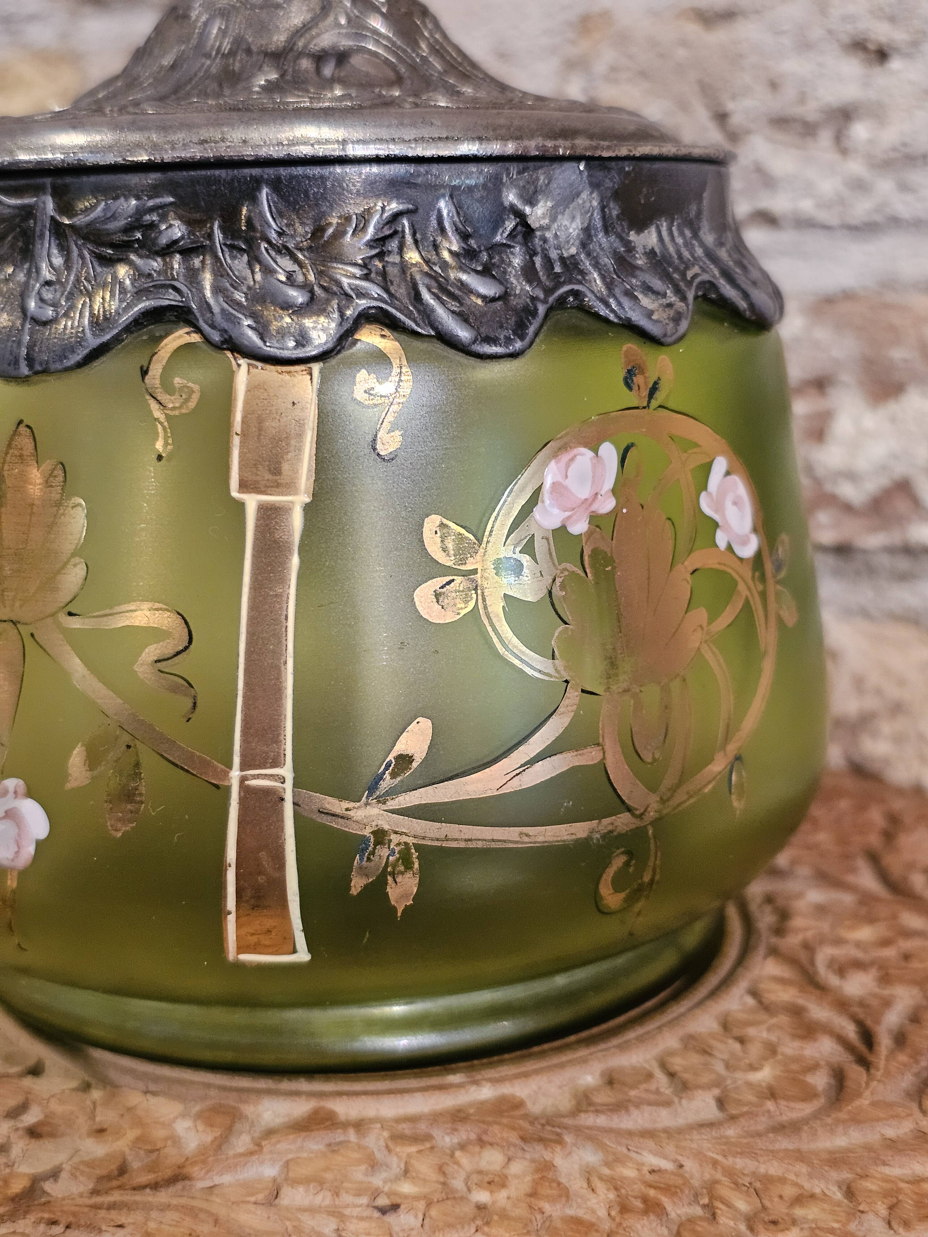 Boîte en verre bohémien antique Carl Hosch vers 1906