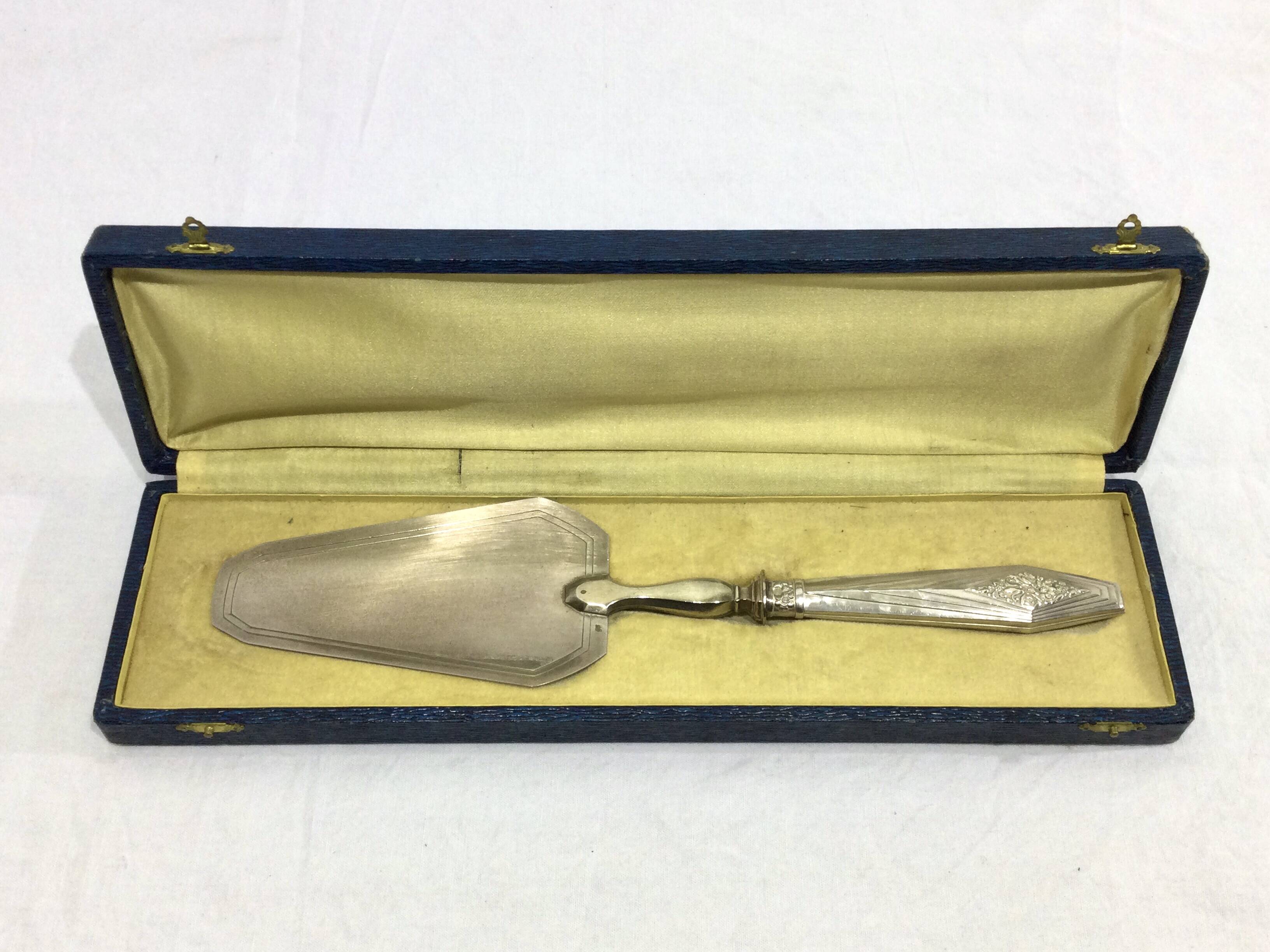 Pelle à tarte Art Déco