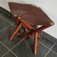 Ensemble de tabourets tripode teck et cuir