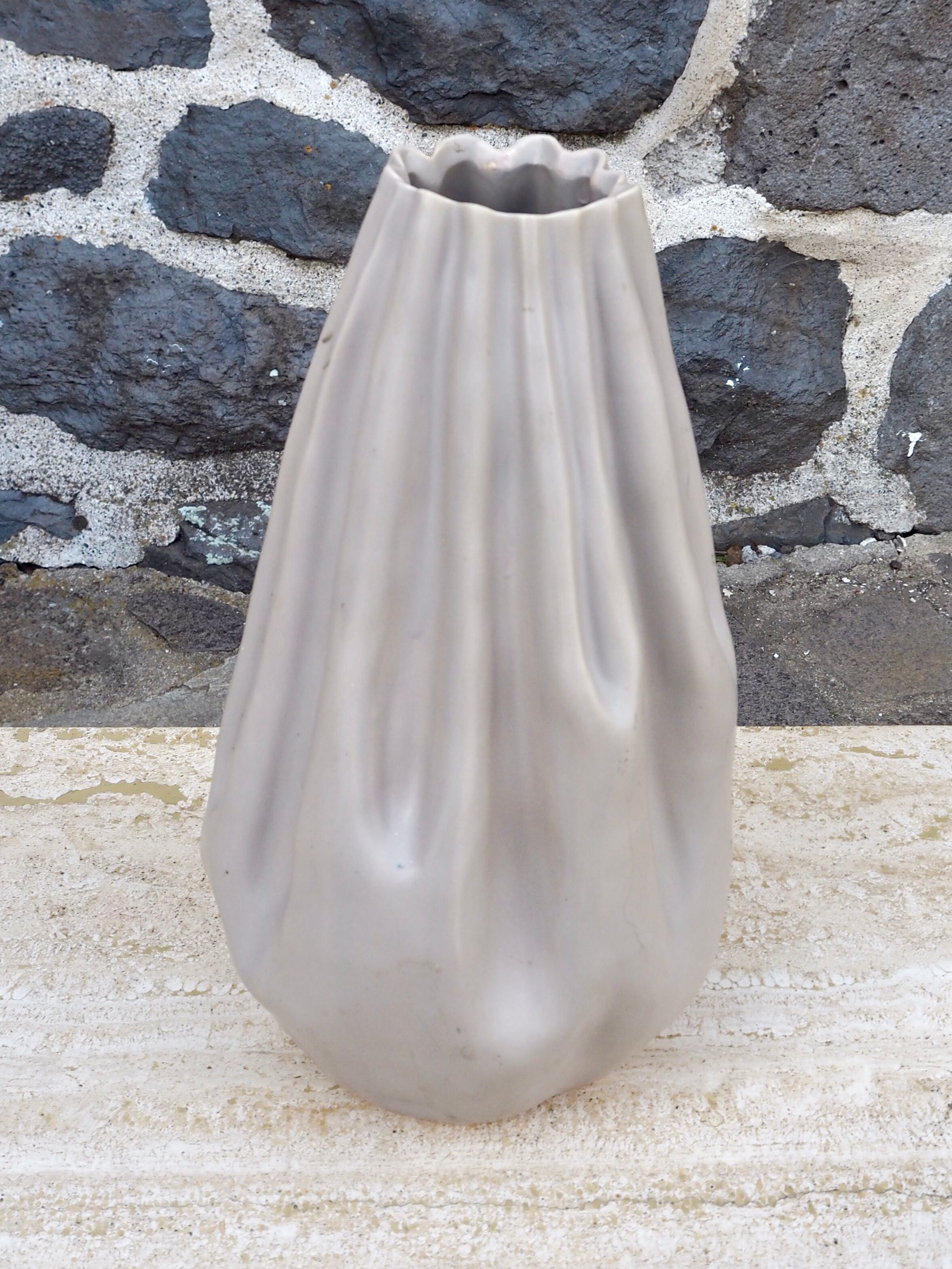 Xl handkerchief vase