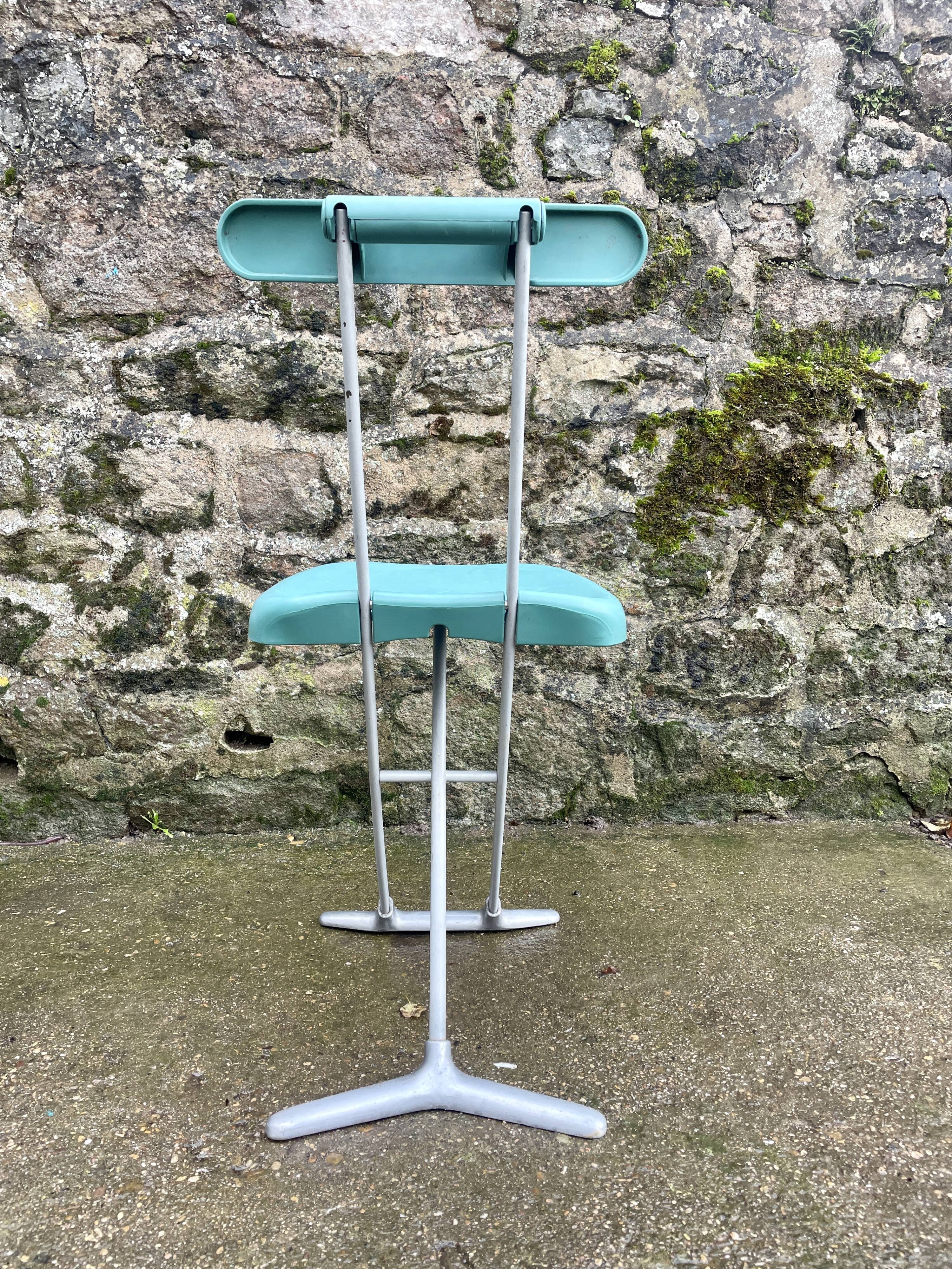 Set of 2 folding chairs Rondine by Toshiyuki Kita for Magis Italy.