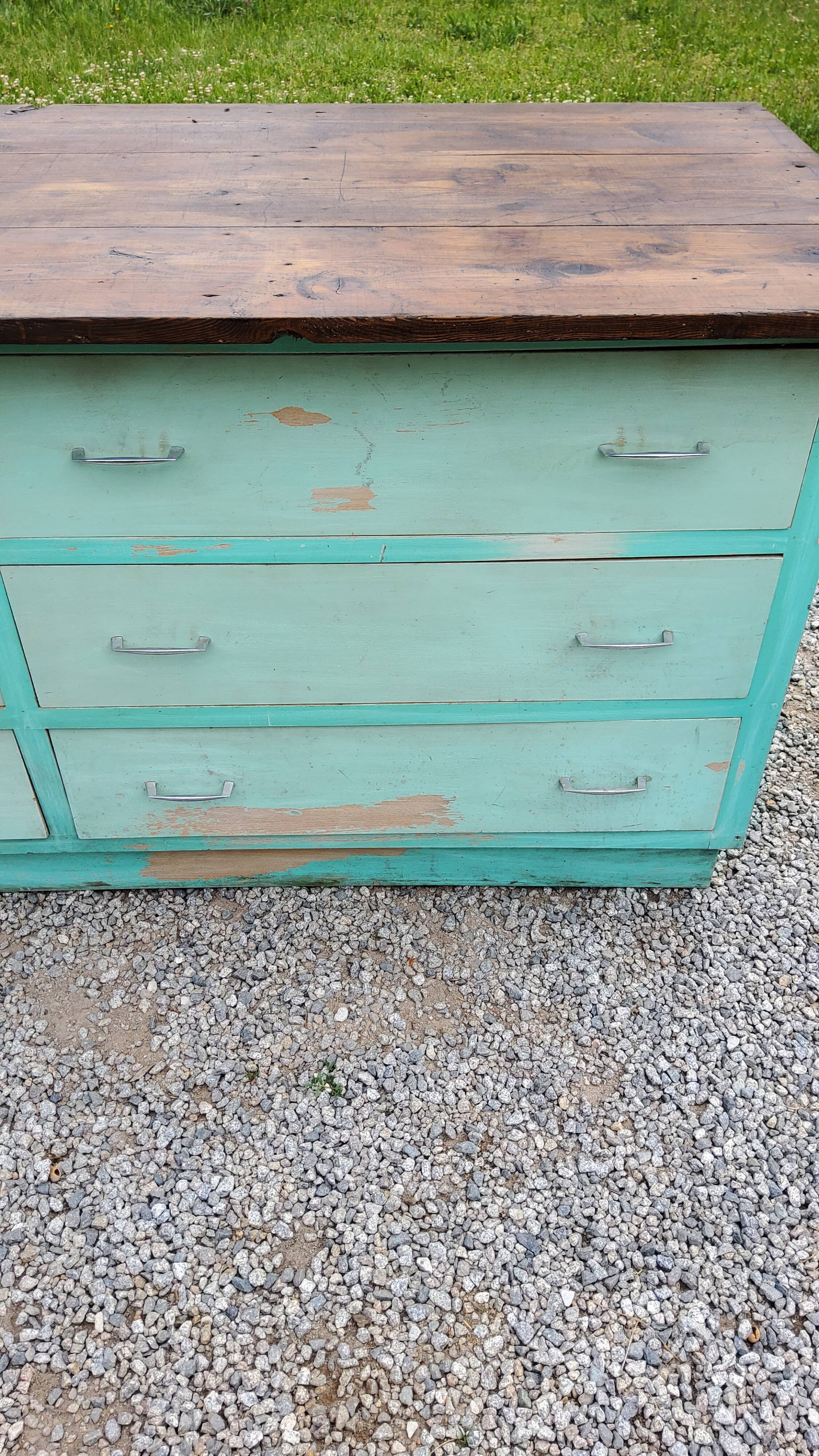 Hardware counter of the 50s 8 drawers 1 niche 250cm