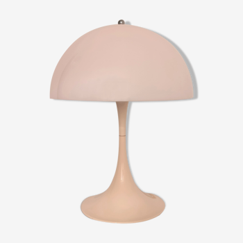 Lampe de table Panthella par Verner Panton