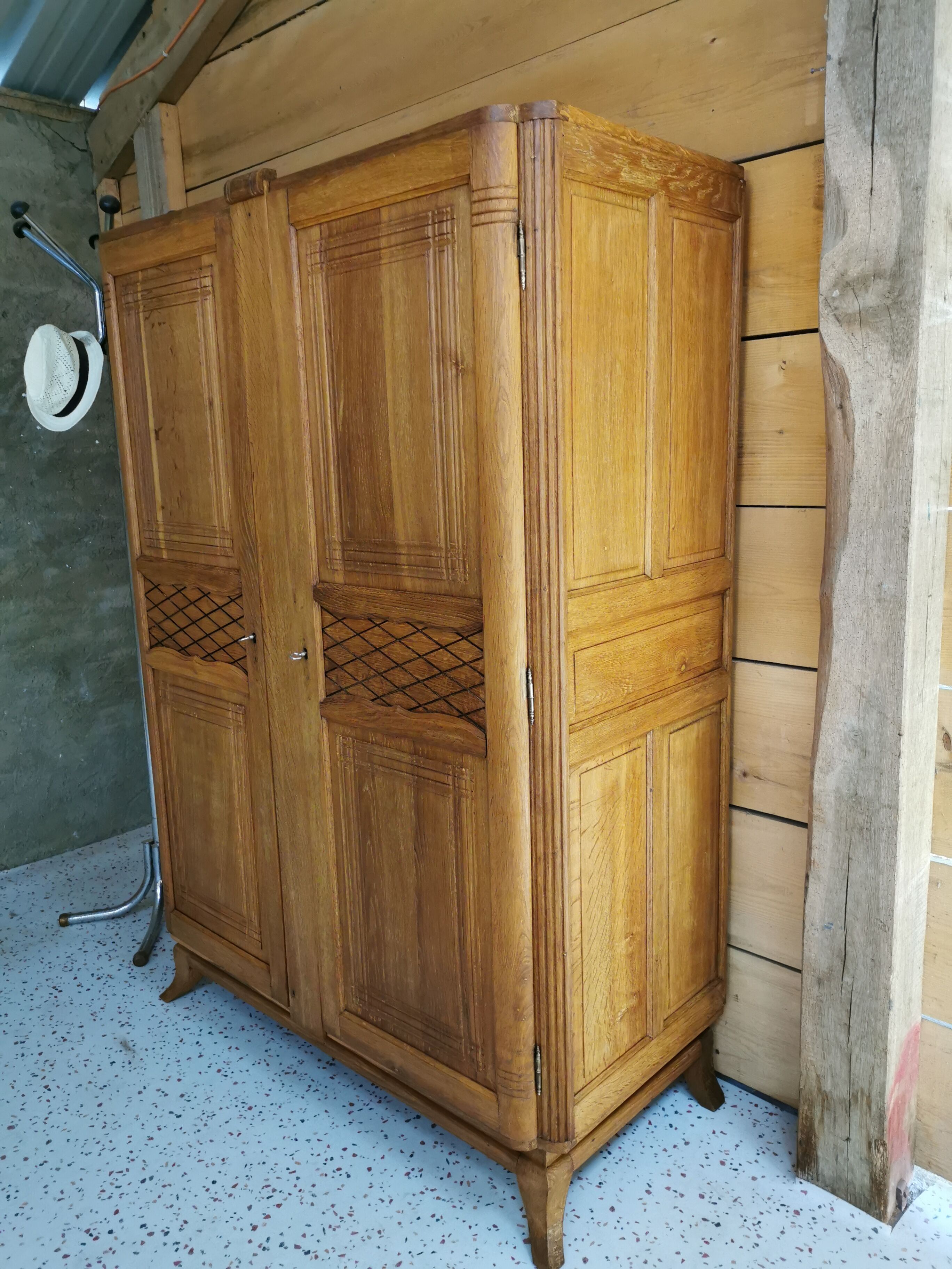 Oak cabinet