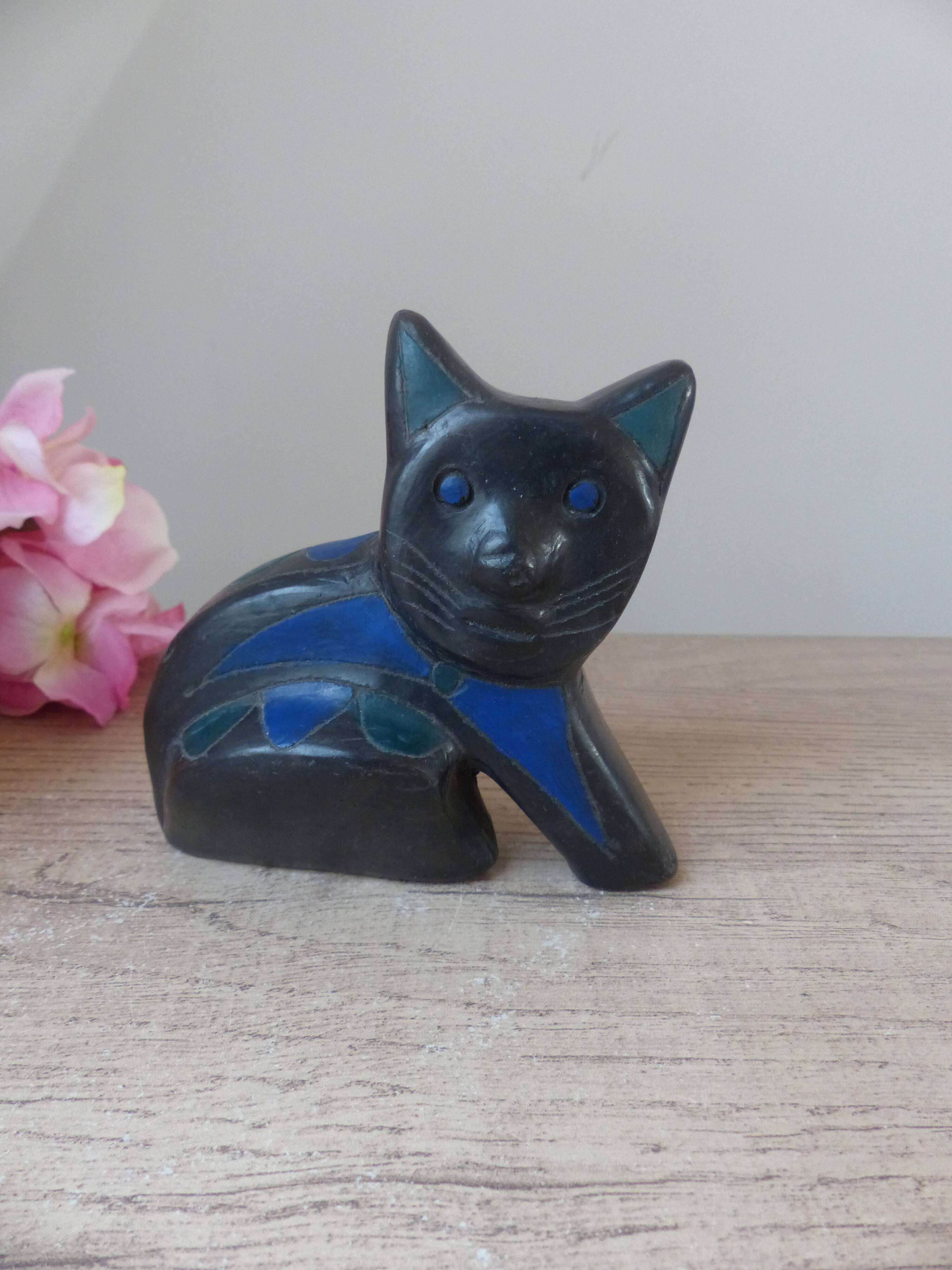 Mexican vintage black clay pottery cat sculpture figurine