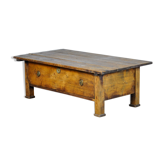 Table basse en pin années 1900