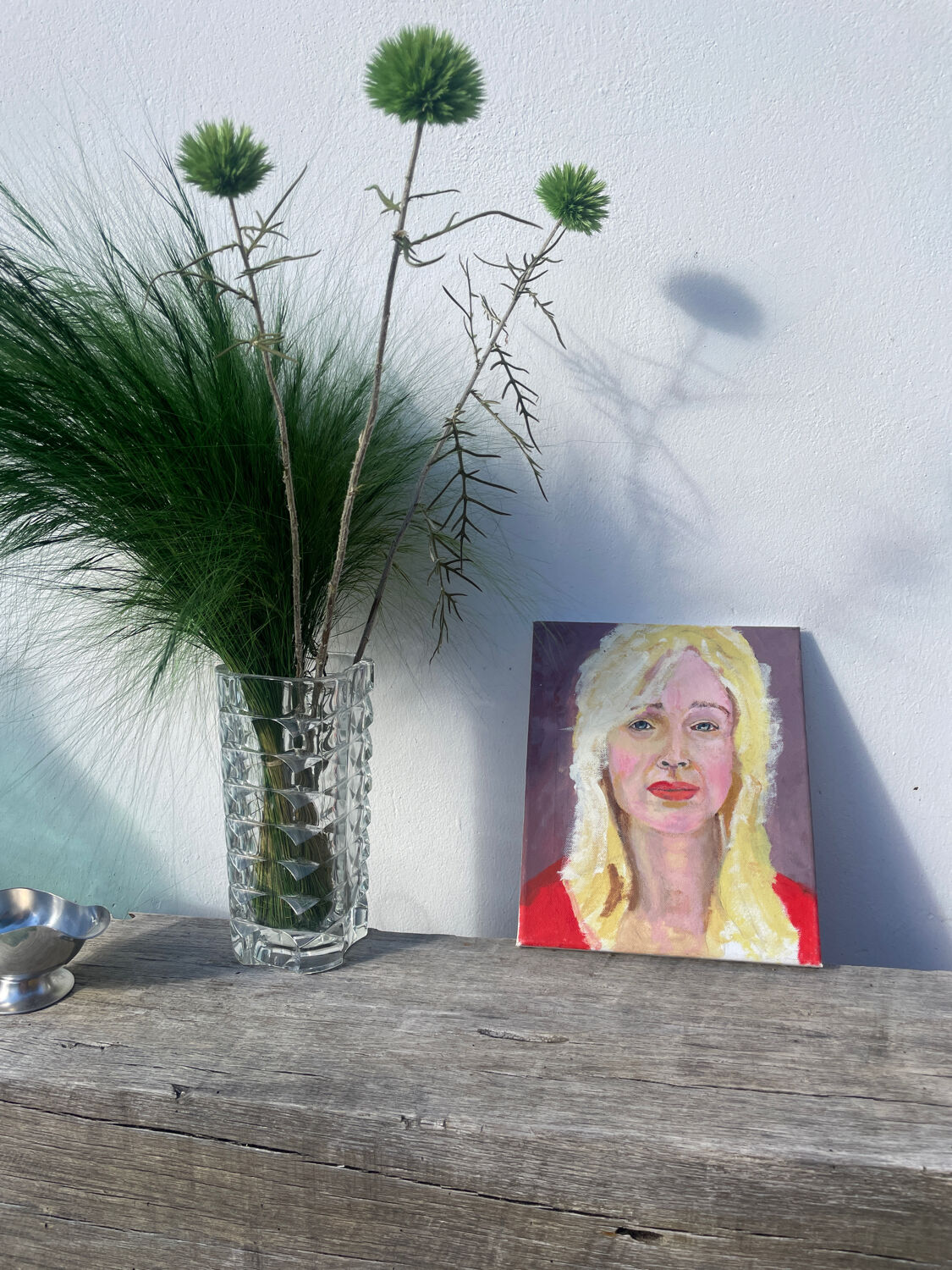 Painting of a blonde woman / oil on canvas