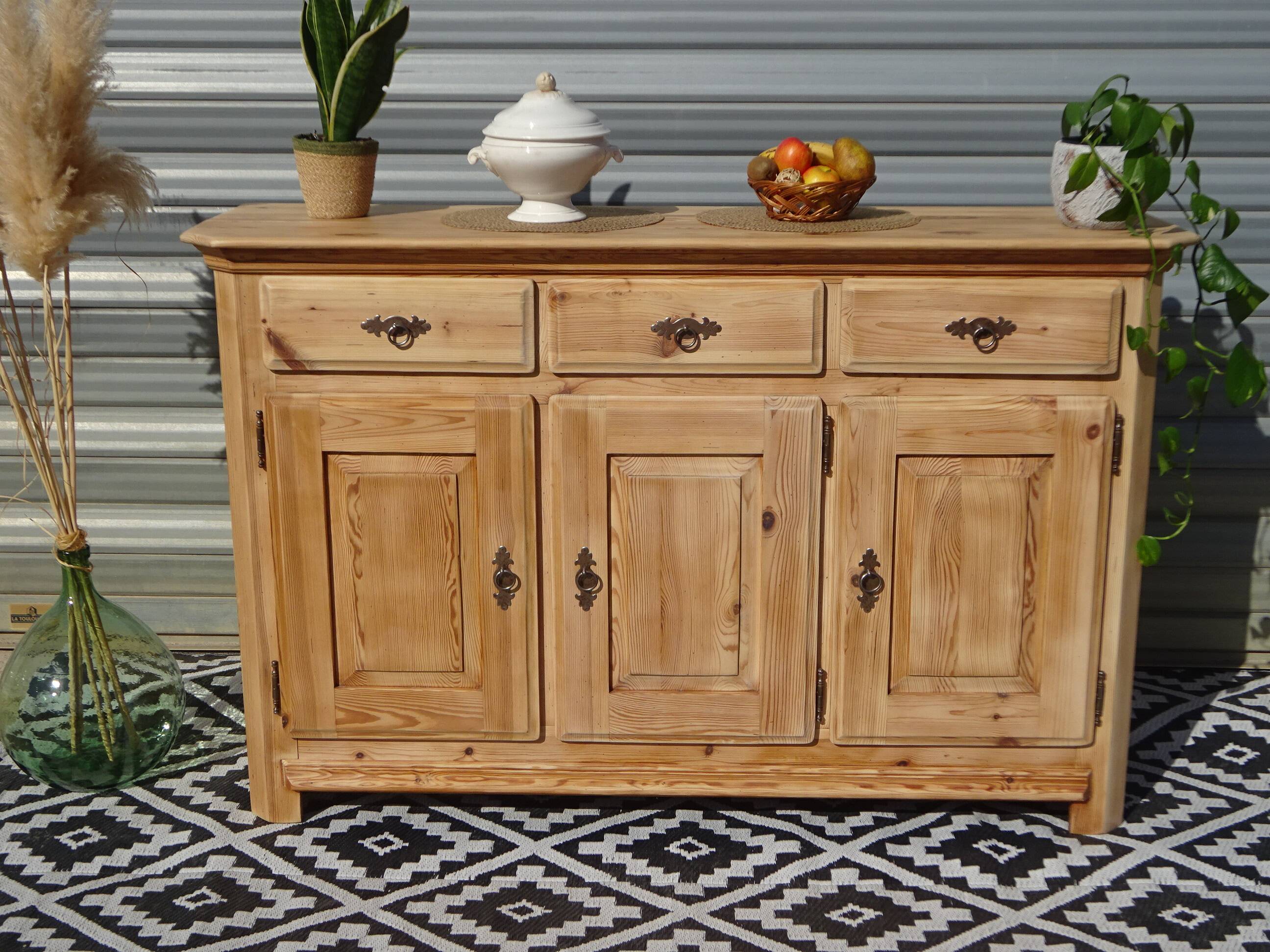 natural pine enfilade