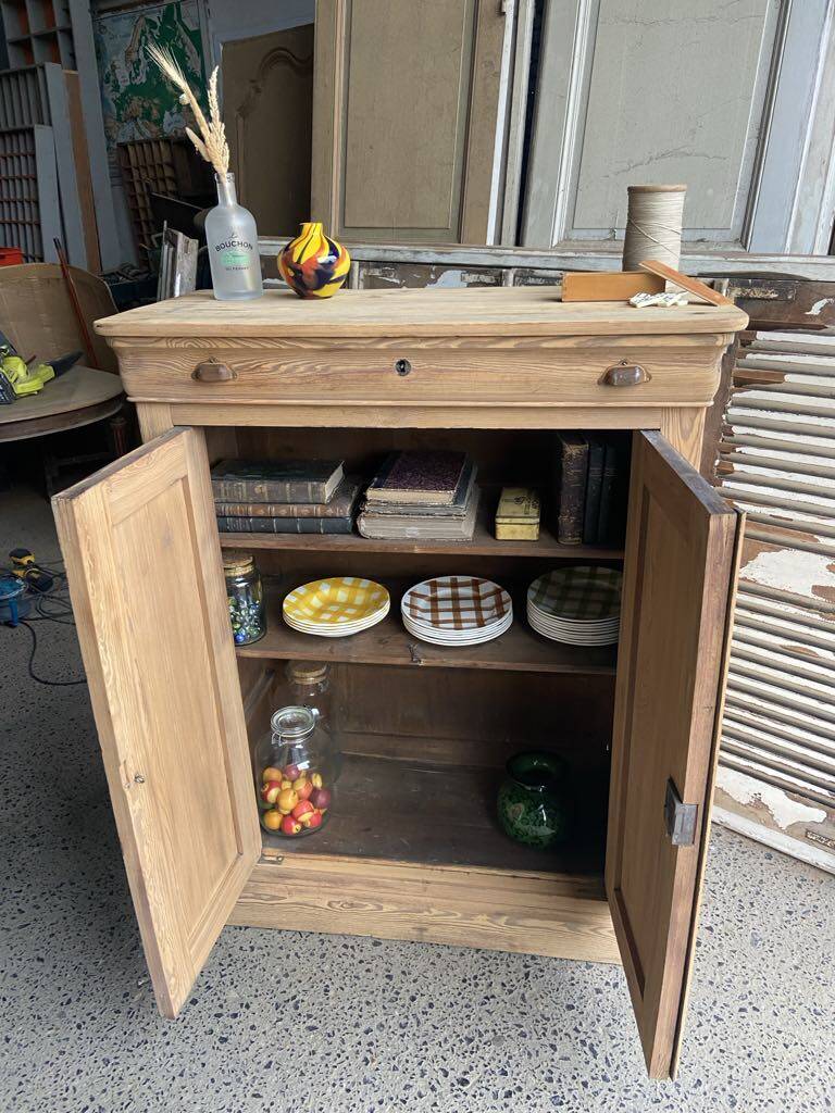 Parisian sideboard in raw wood