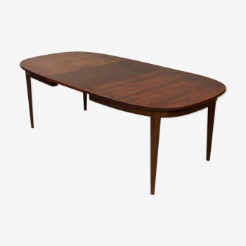 Omann Jun oval rosewood extension table