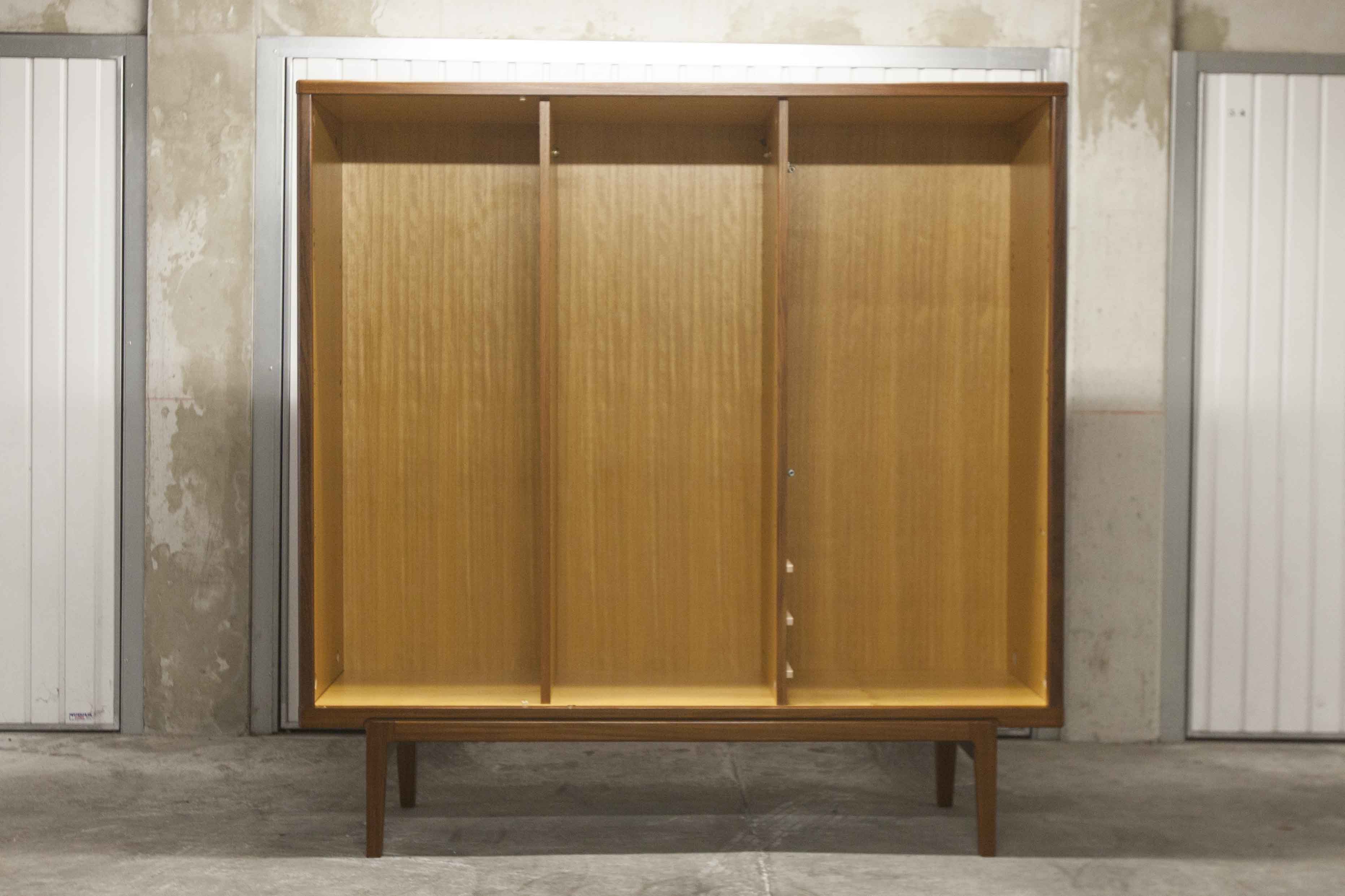 Armoire scandinave en teck 1969 NF Ameublement 202