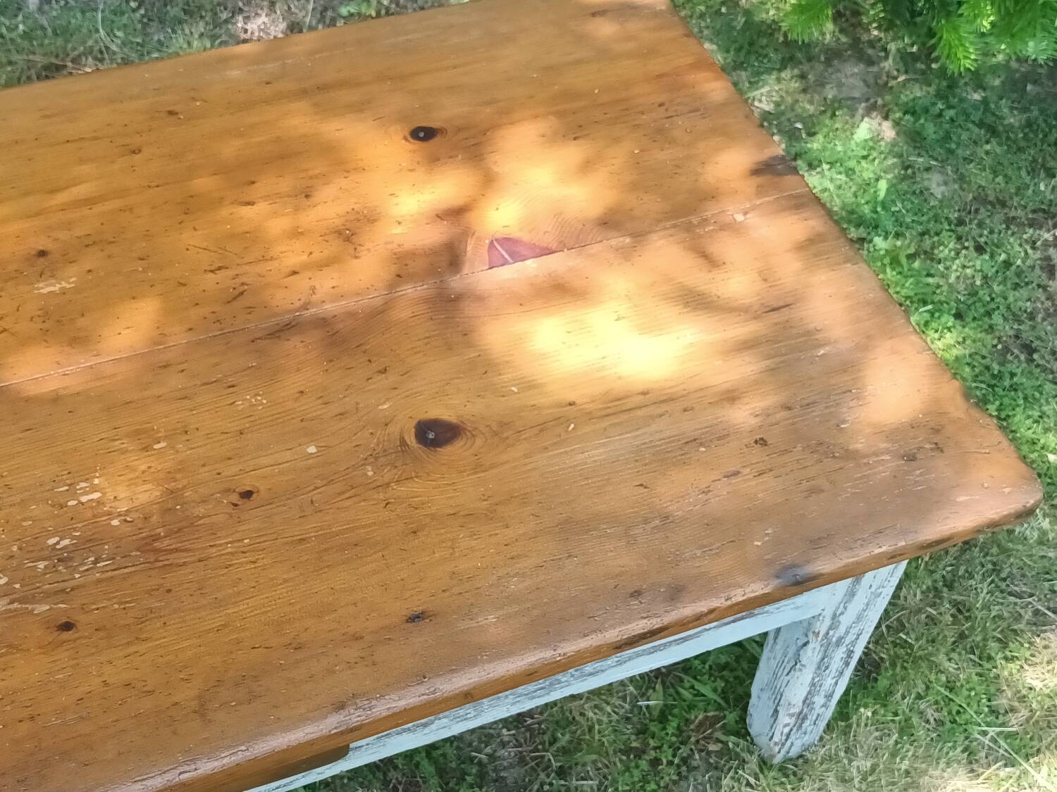 Country coffee table