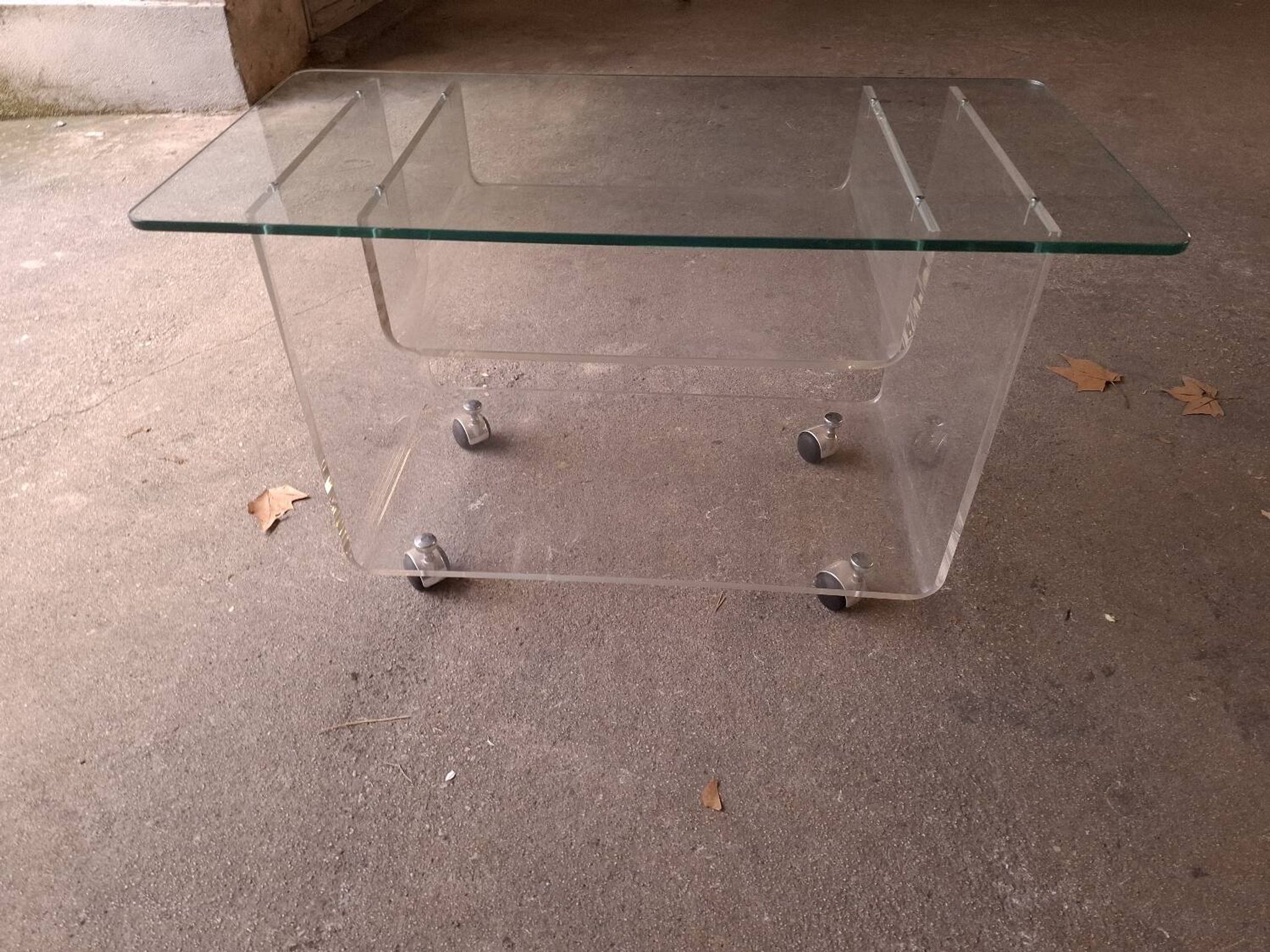 David Lange rolling table for Roche Bobois
