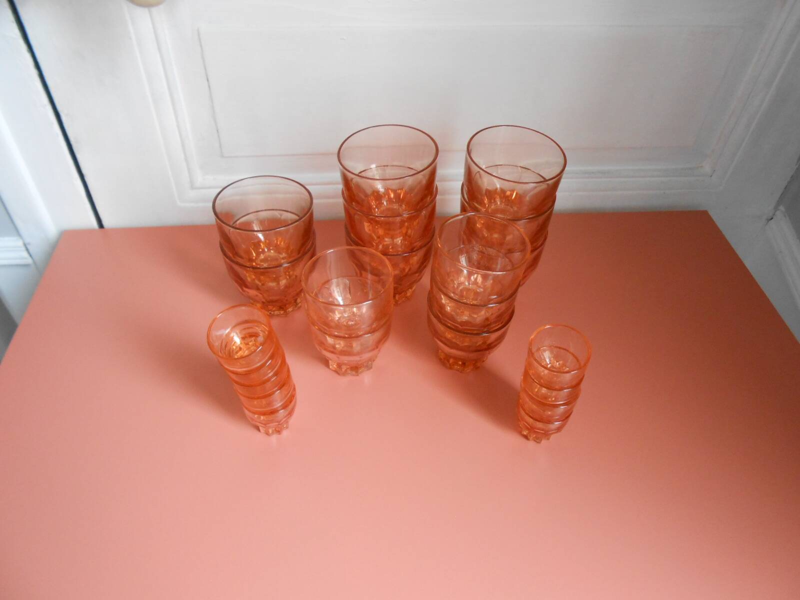 Set of pink glasses