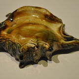 Ceramic shell ashtray