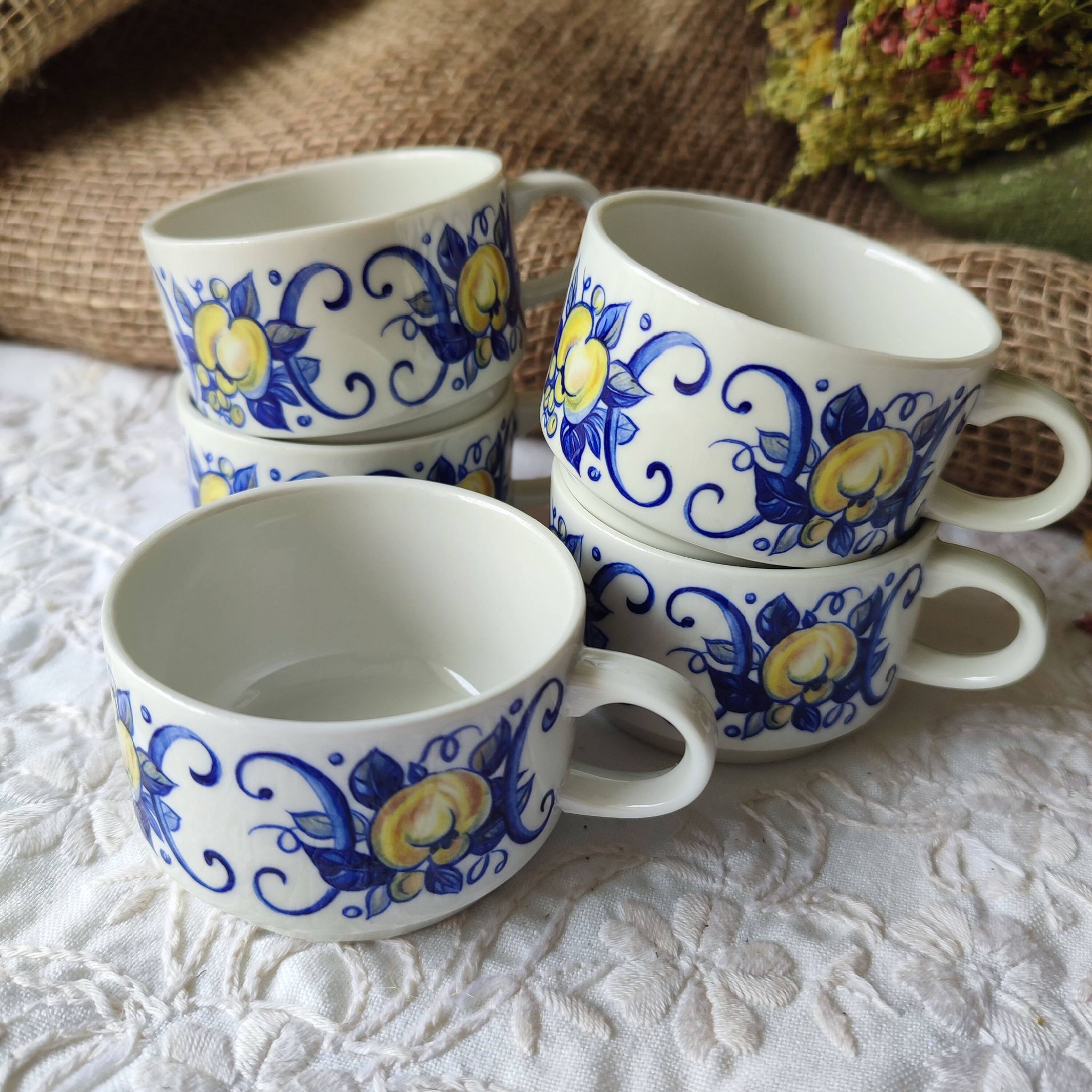 Set of 5 vintage Villeroy & Boch mugs – Cadiz model – Blue decor and