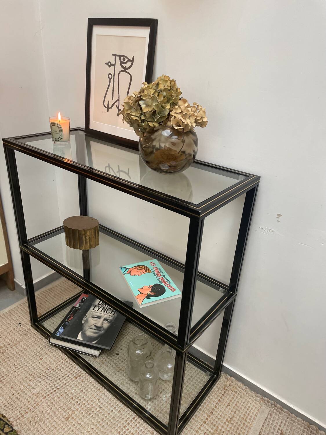 Pierre Vandel shelves