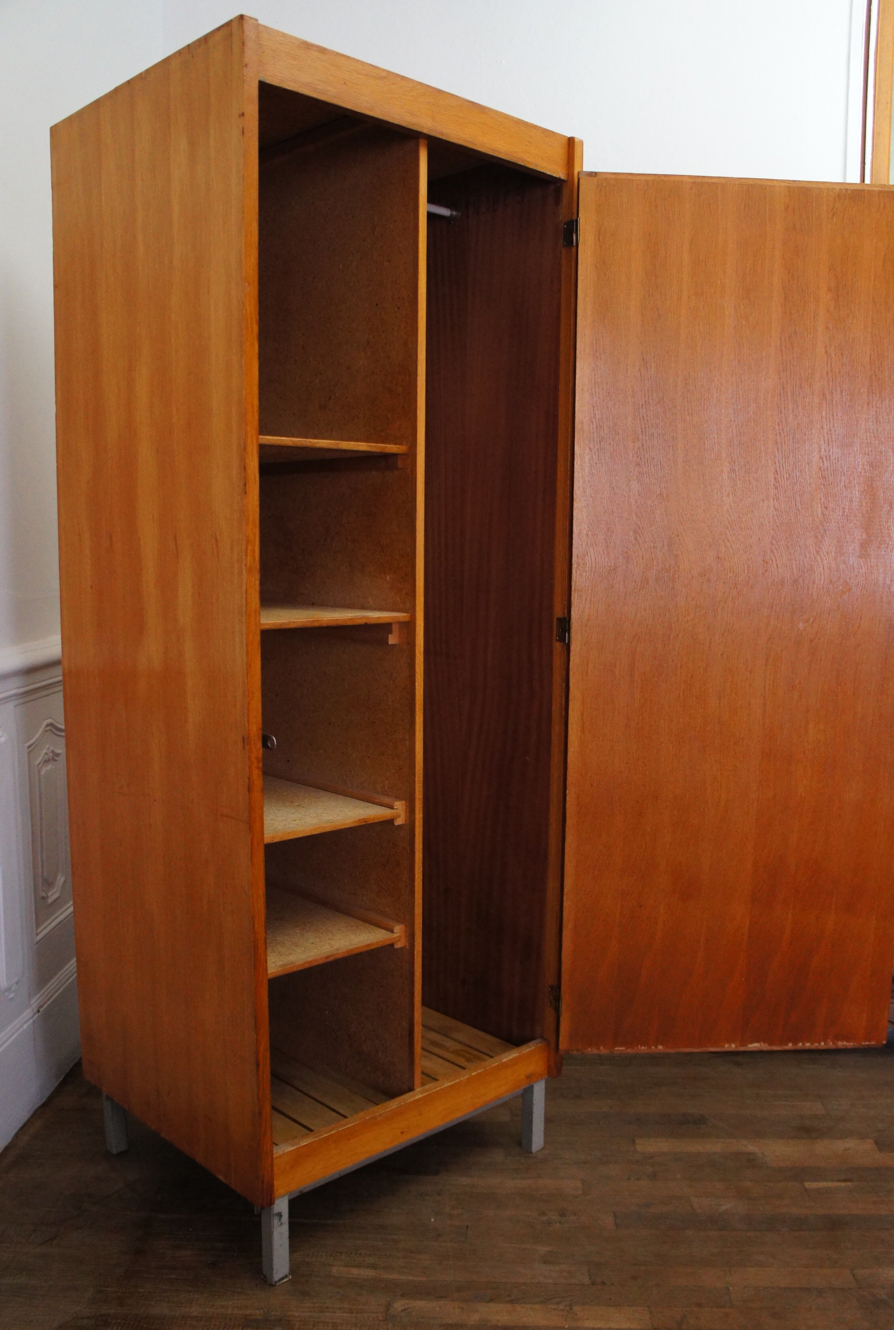 Vintage oak wardrobe 1960