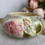 Glazed ceramic candy box