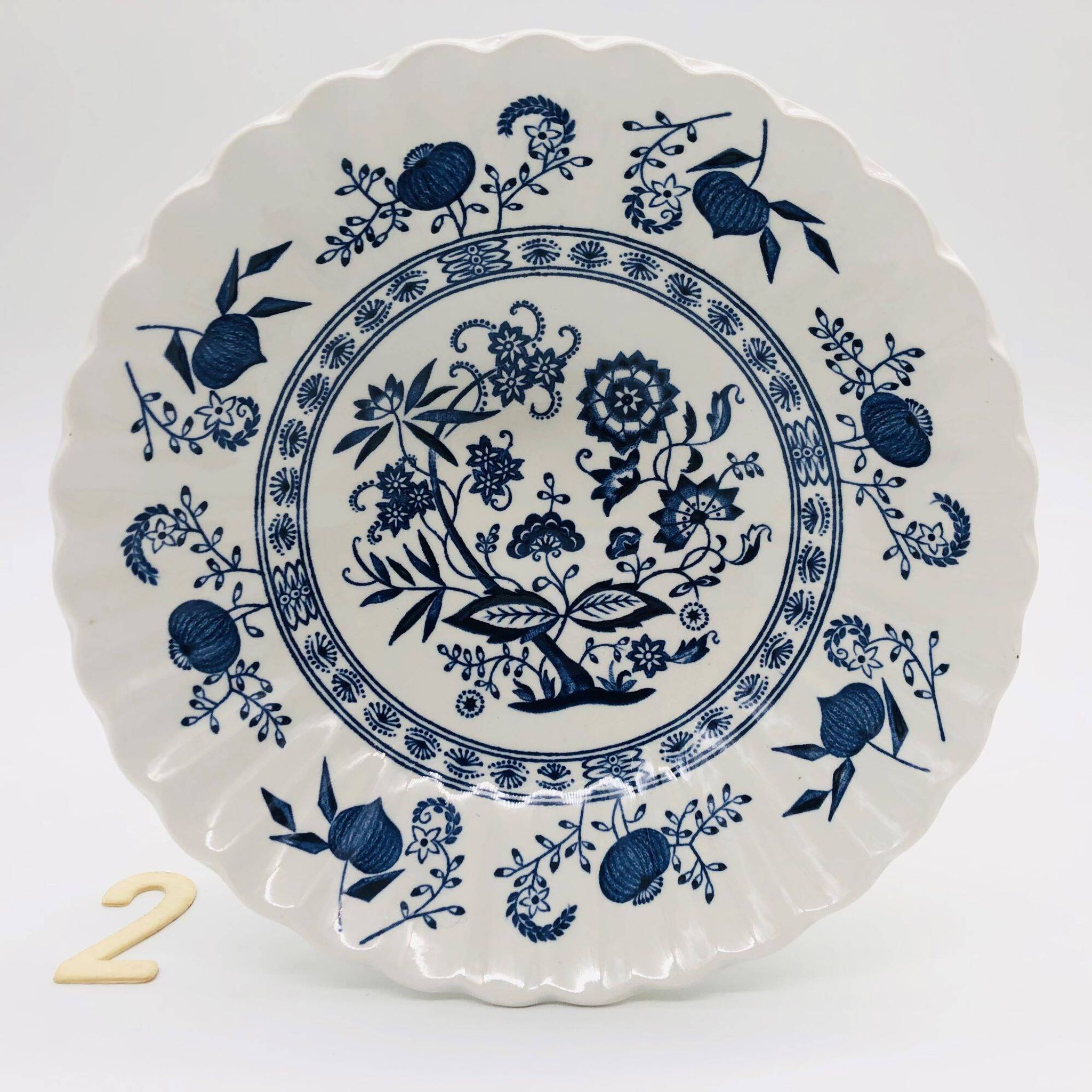 6 Bowl style Deep Plates, J & G Meakin Classic White Blue Nordic.