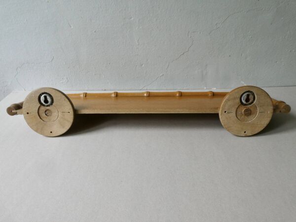 Etagère murale en bois, imitant le bambou