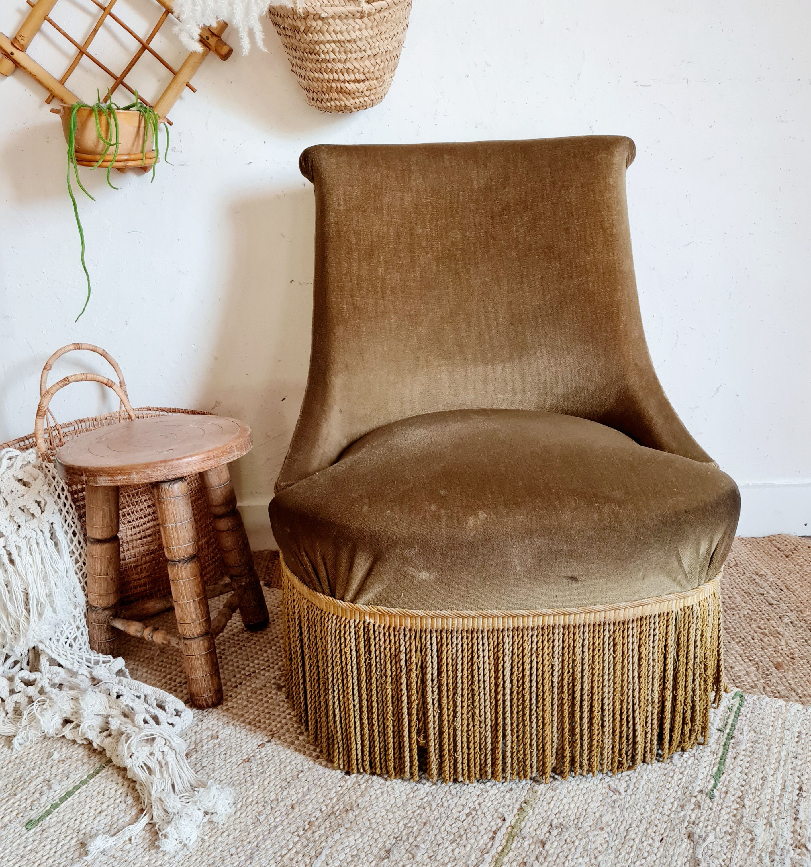 Bronze green velvet toad armchair