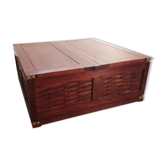 Coffee table mahogany chest