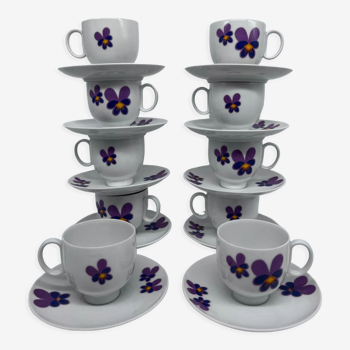 10 tasses et sous tasses 1970