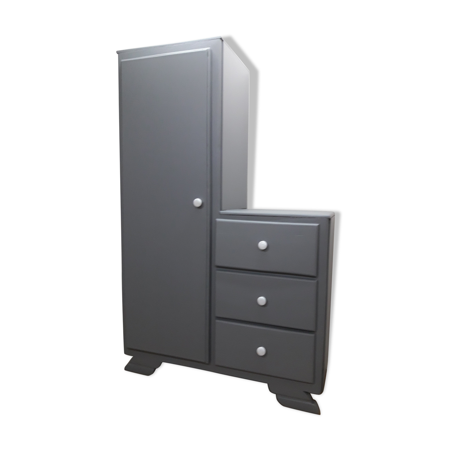 Vintage asymmetrical wardrobe