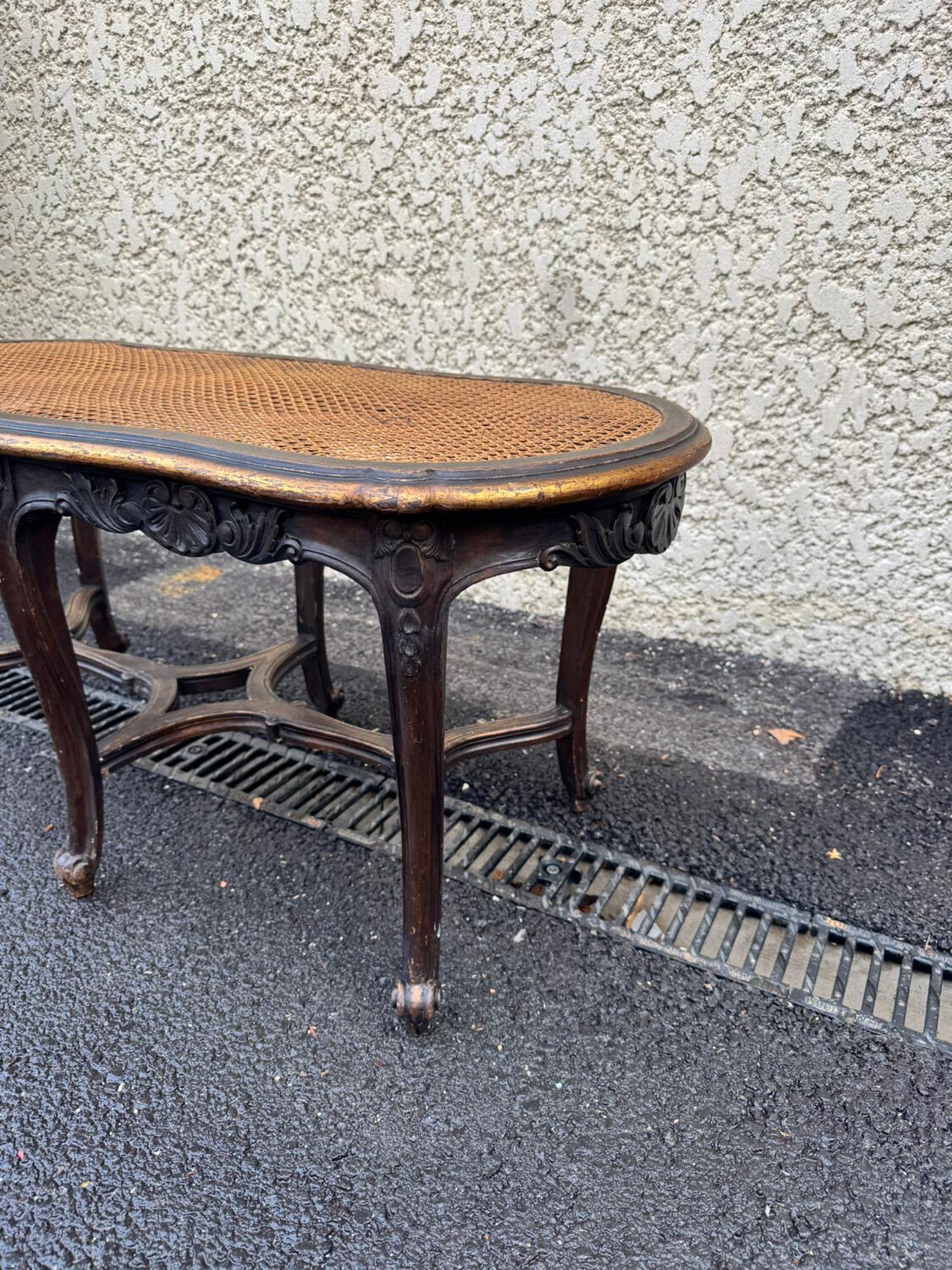 Superb antique piano bench from the late 19th century, Louis XV style