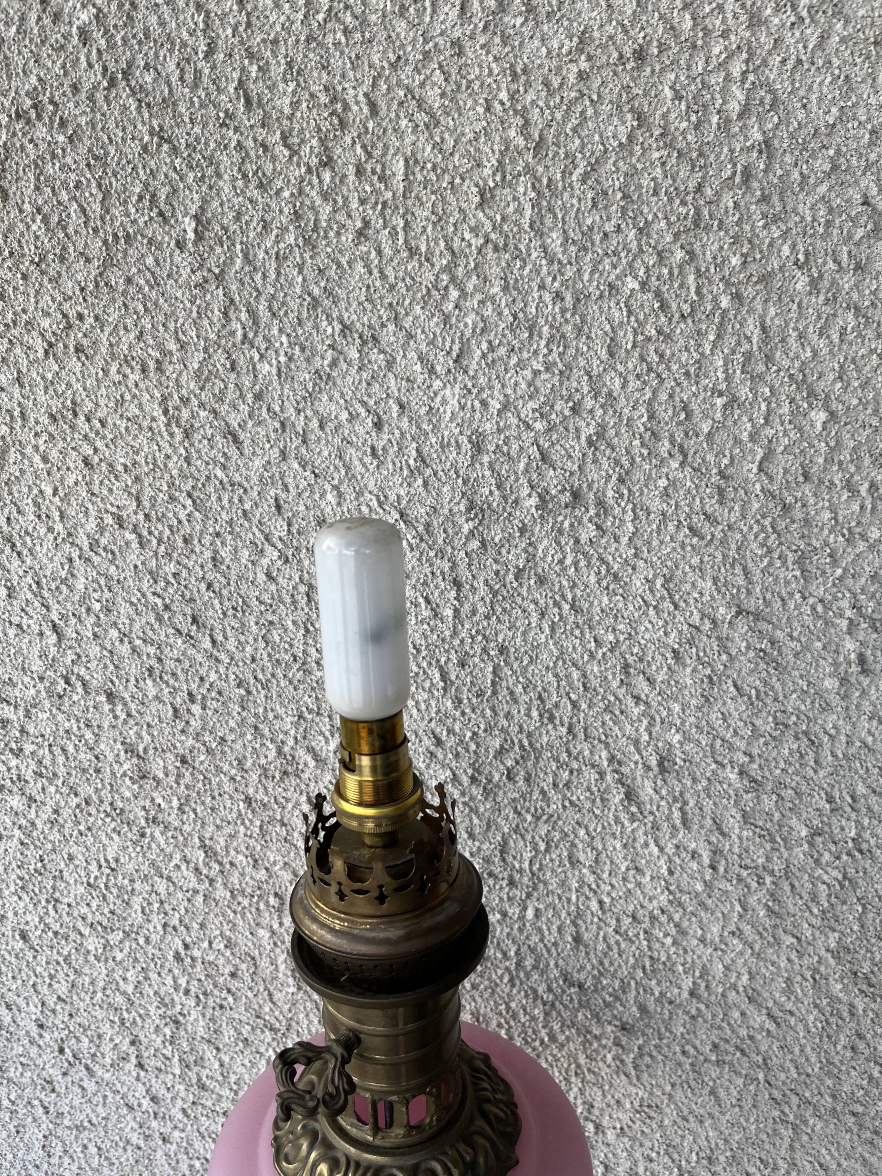 Large antique lamp in pink opaline and brass with engraved globe
