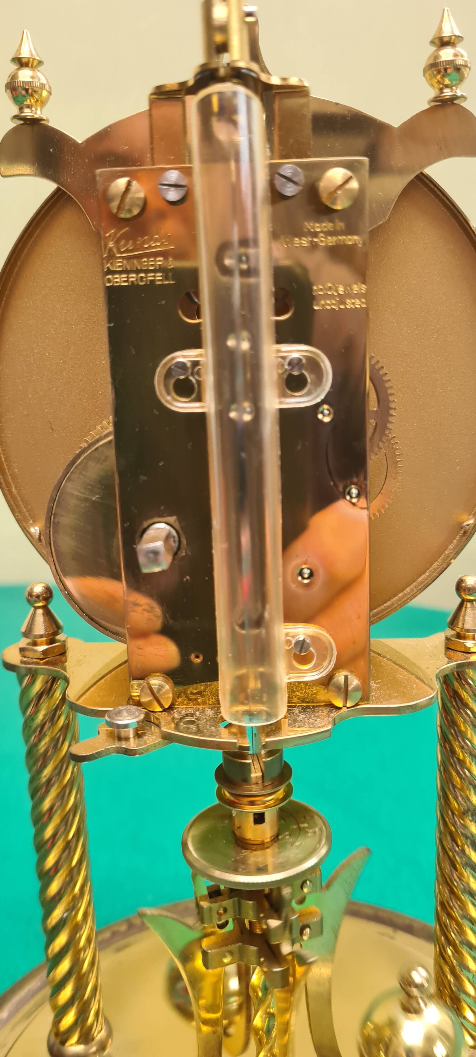 Kundo 400 day pendulum